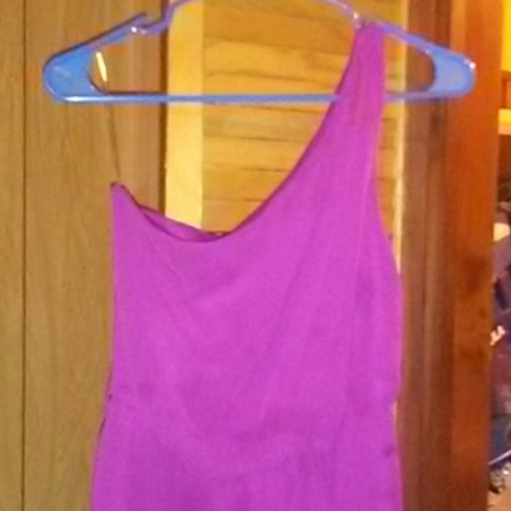 One shoulder dress